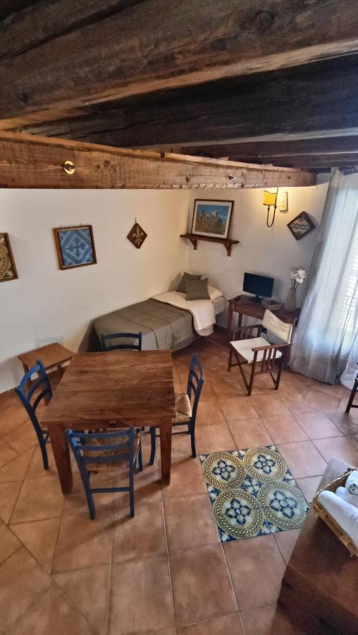 Afena Rent Bedrooms Agrigento Exteriör bild