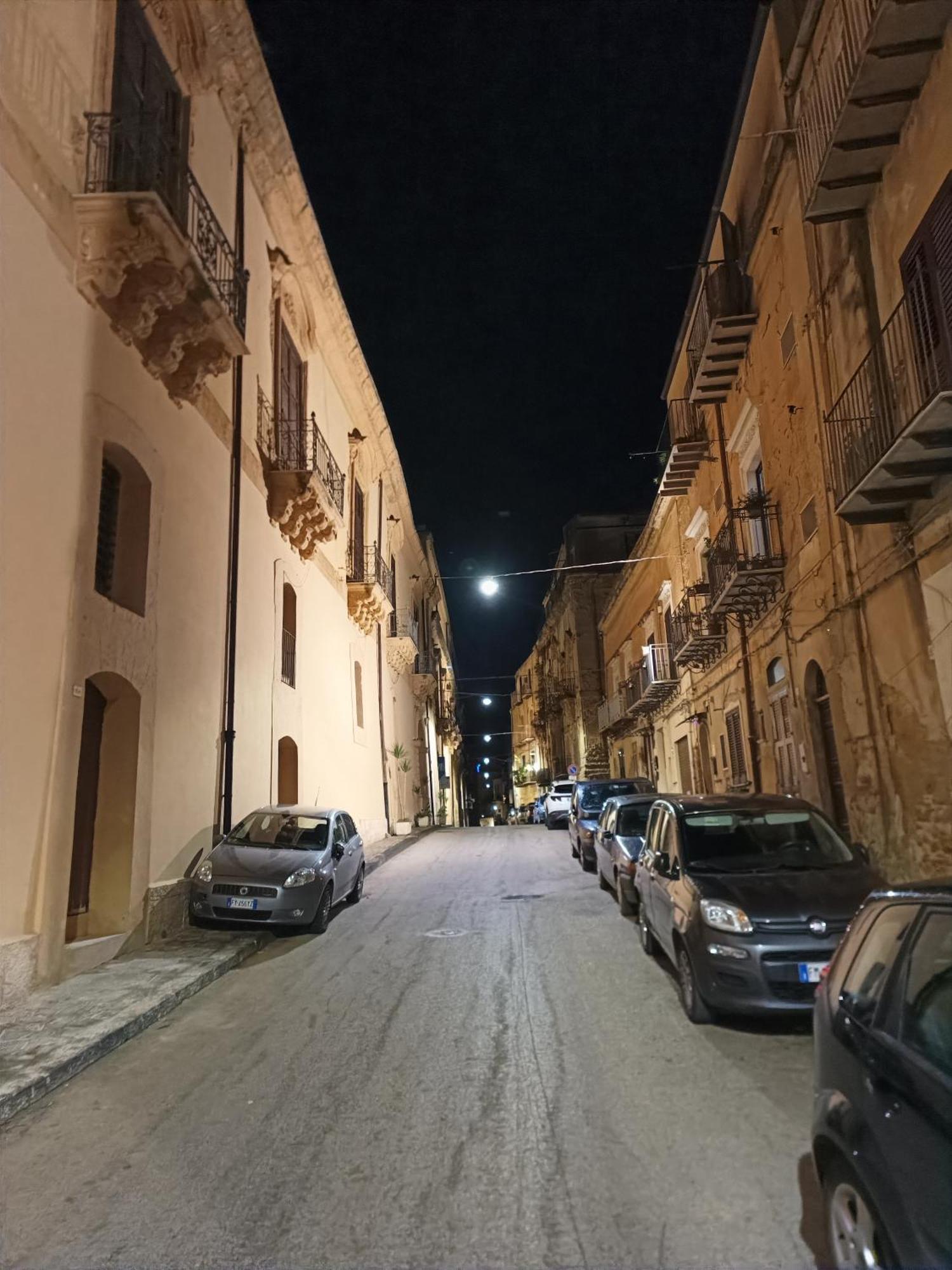 Afena Rent Bedrooms Agrigento Exteriör bild